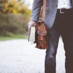 Austria Presse Agentur (APA): „Schakfeh soll Lehrer zum Mitgliederkeilen gezwungen haben“ Ist das wahr?